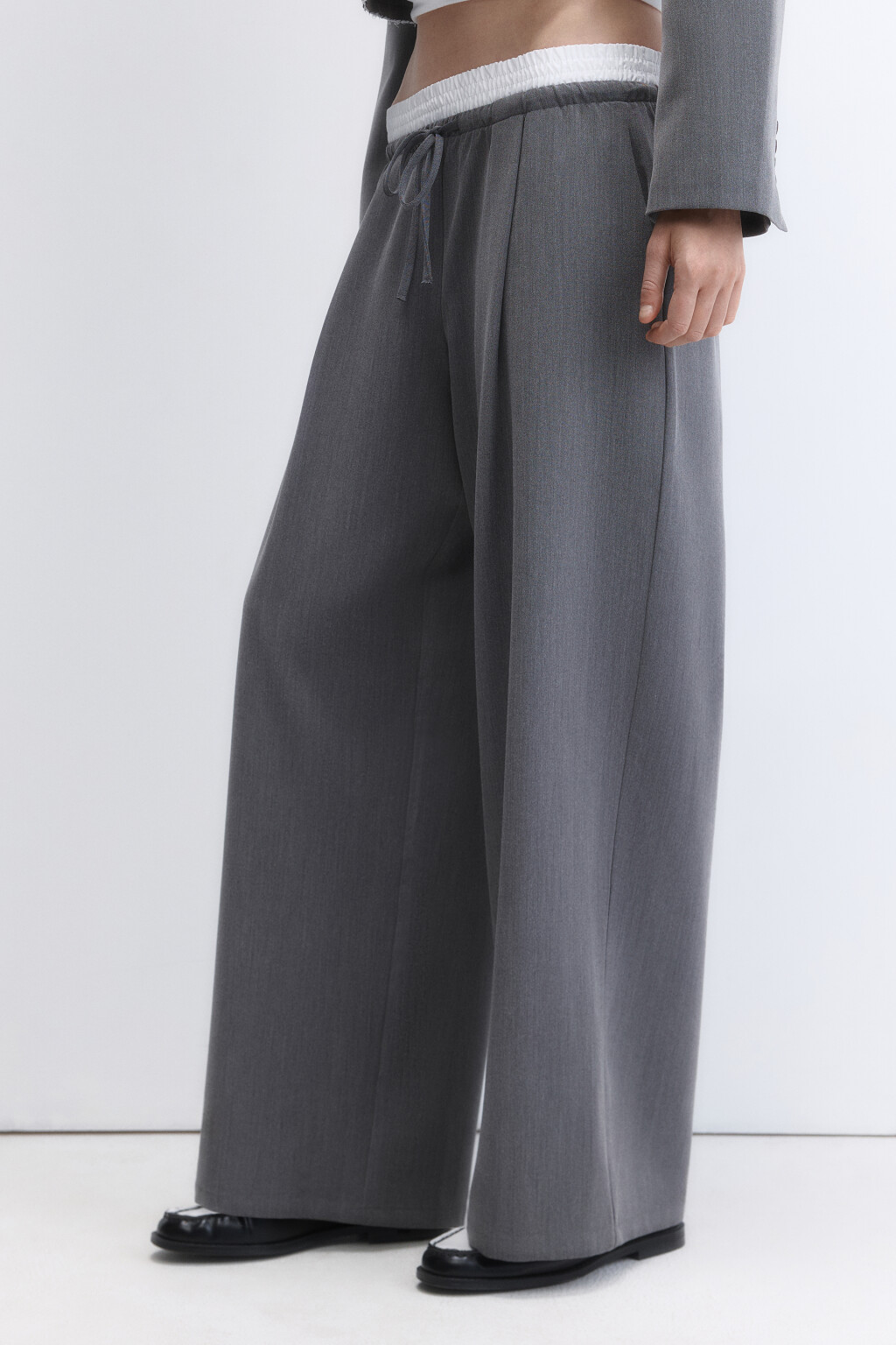 Брюки широкие костюмные с двойным поясом - цвет серый - 3