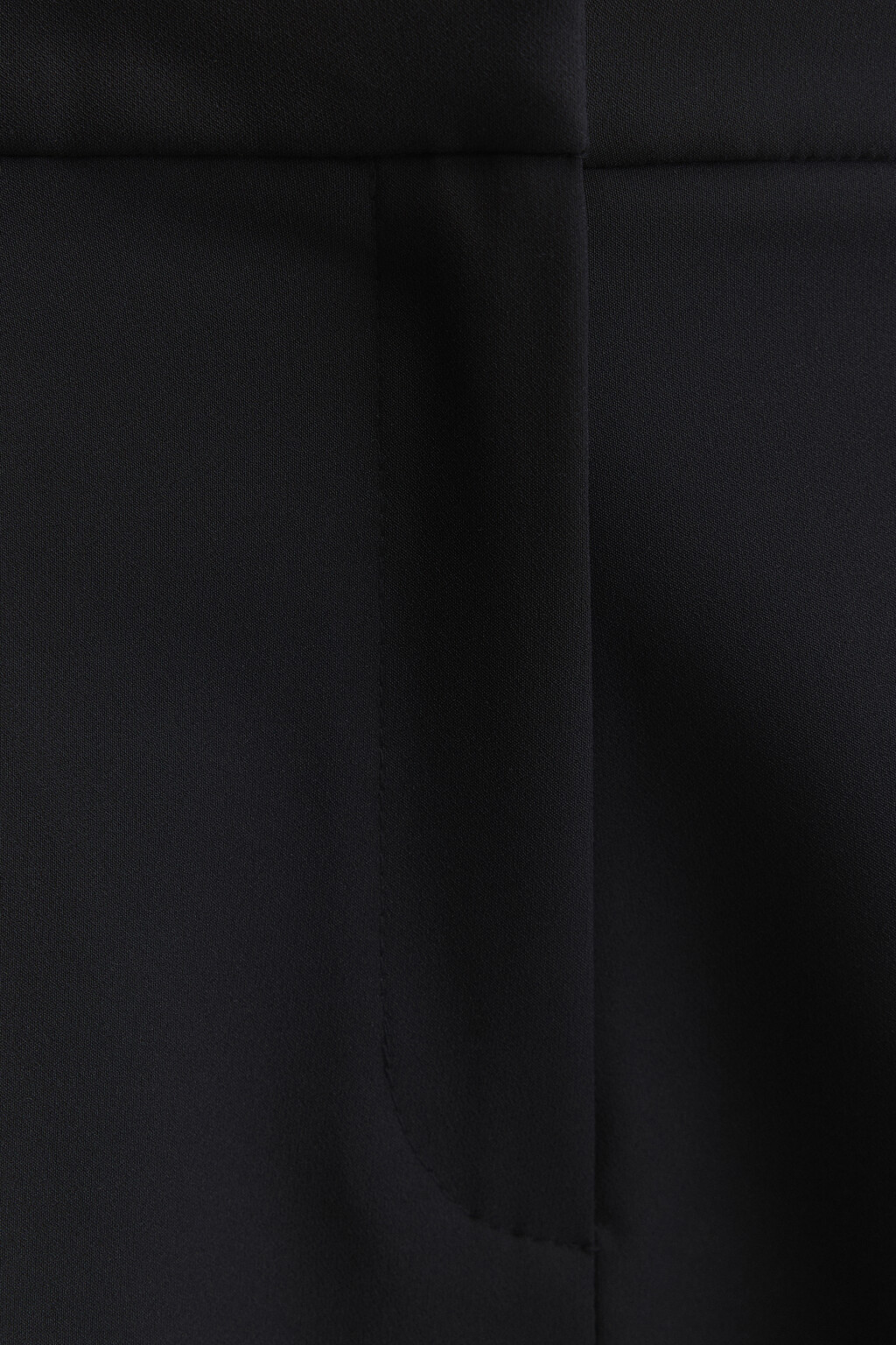 Шорты-бермуды костюмные с цепочкой - цвет черный - 6