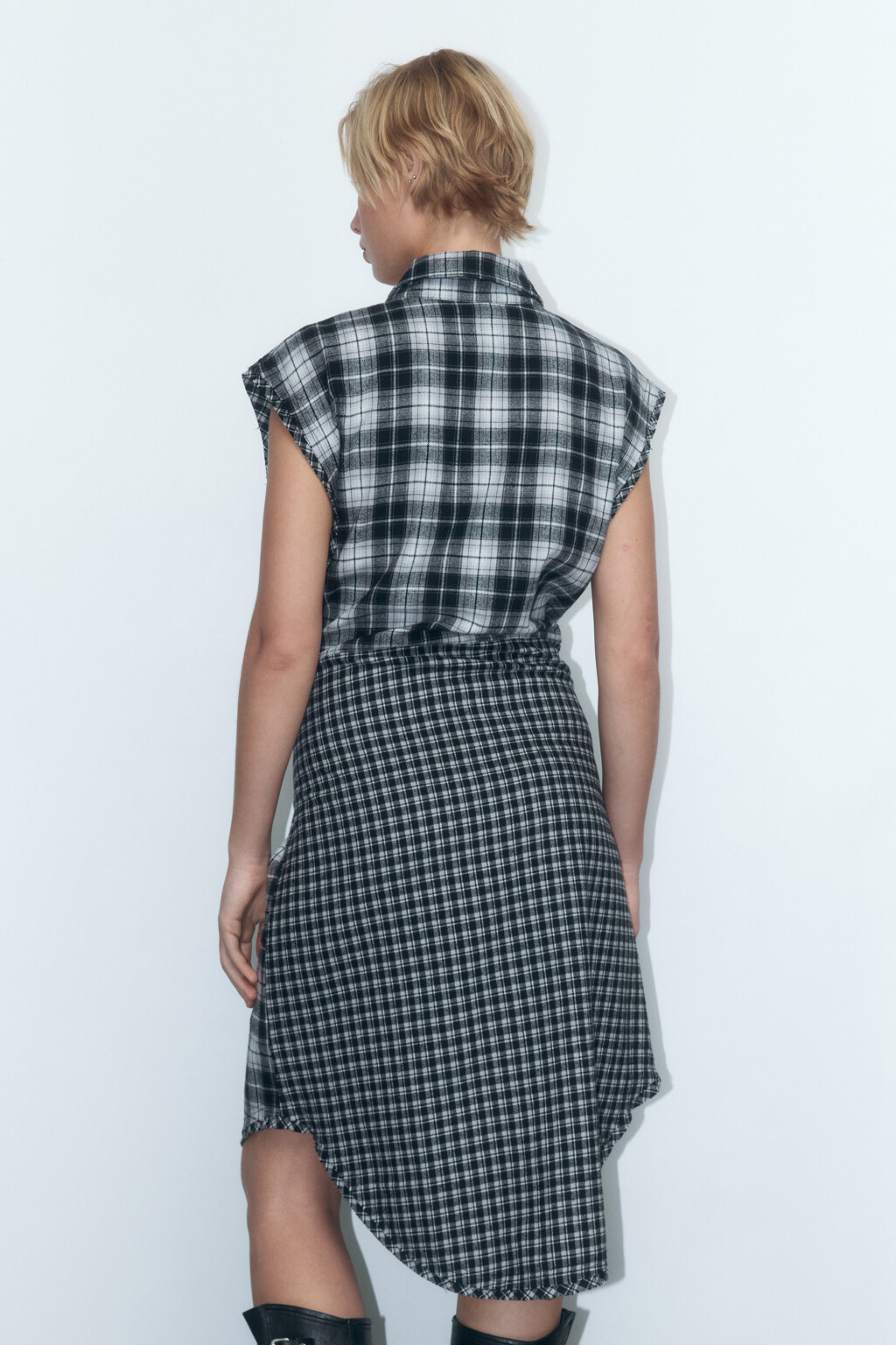 Платье-рубашка фланелевое с рукавами на талии - цвет черный - 4