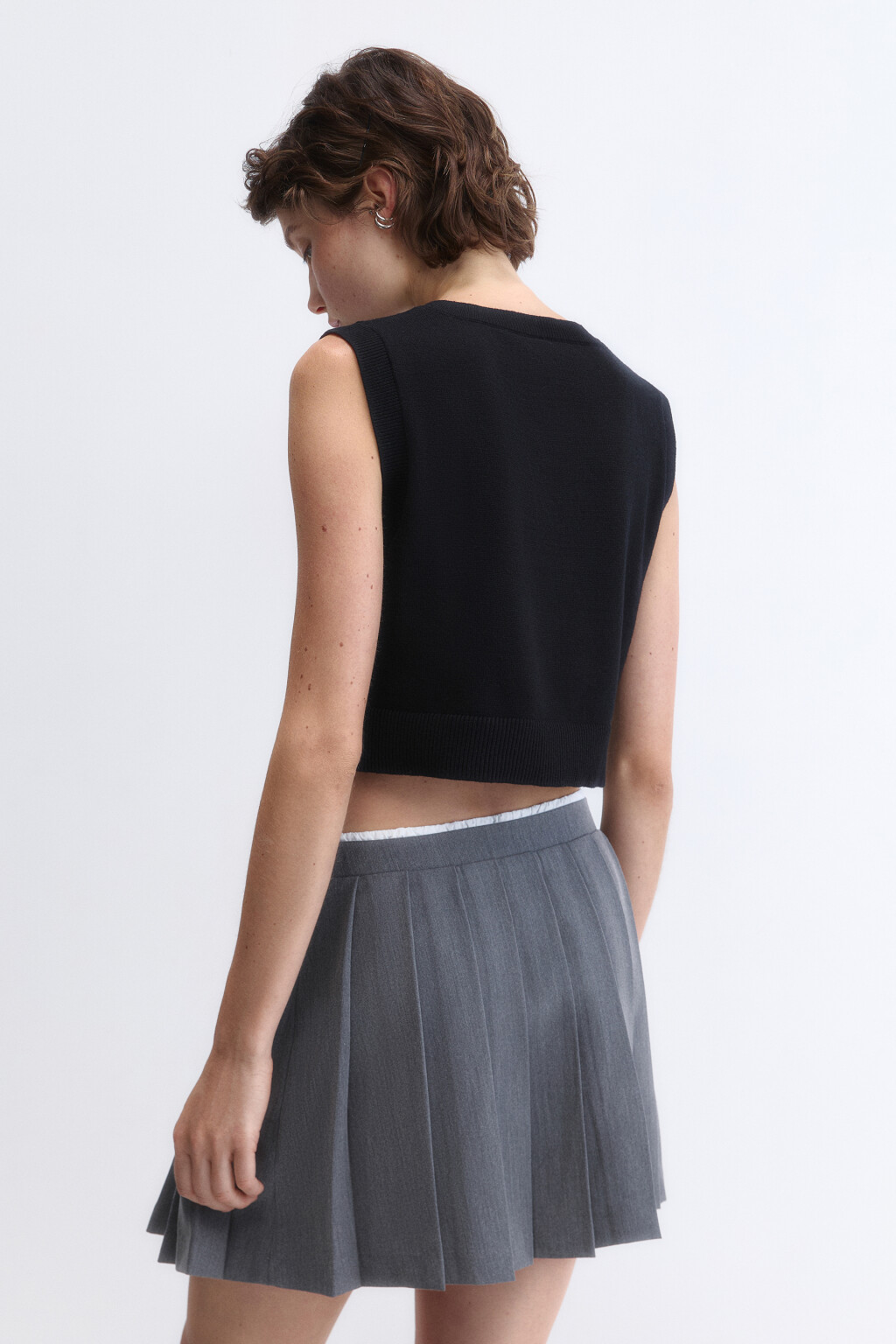 Жилет вязаный укороченный с принтом - цвет черный - 4