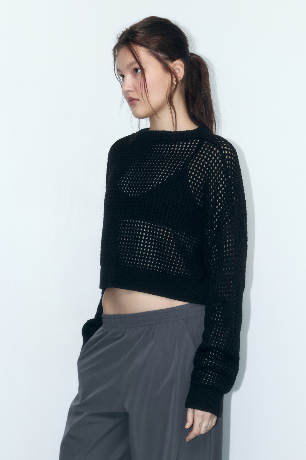 Джемпер вязаный ажурный из хлопка - цвет черный - 3