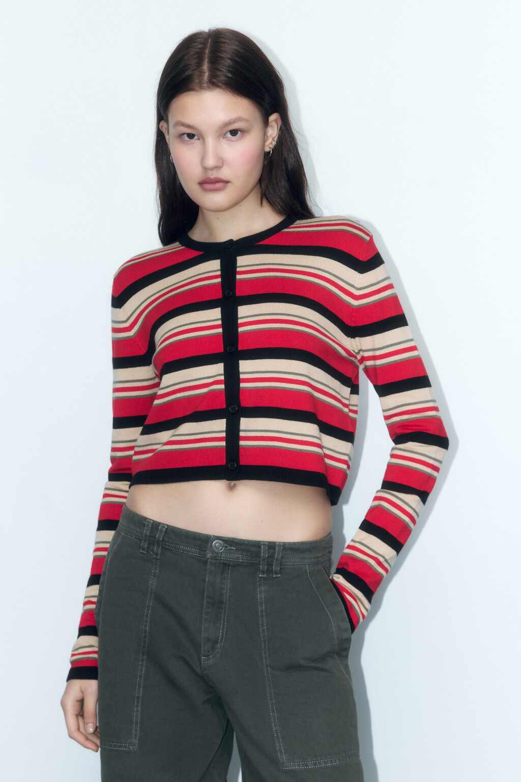 Кардиган вязаный укороченный с круглым вырезом - цвет красный - 2