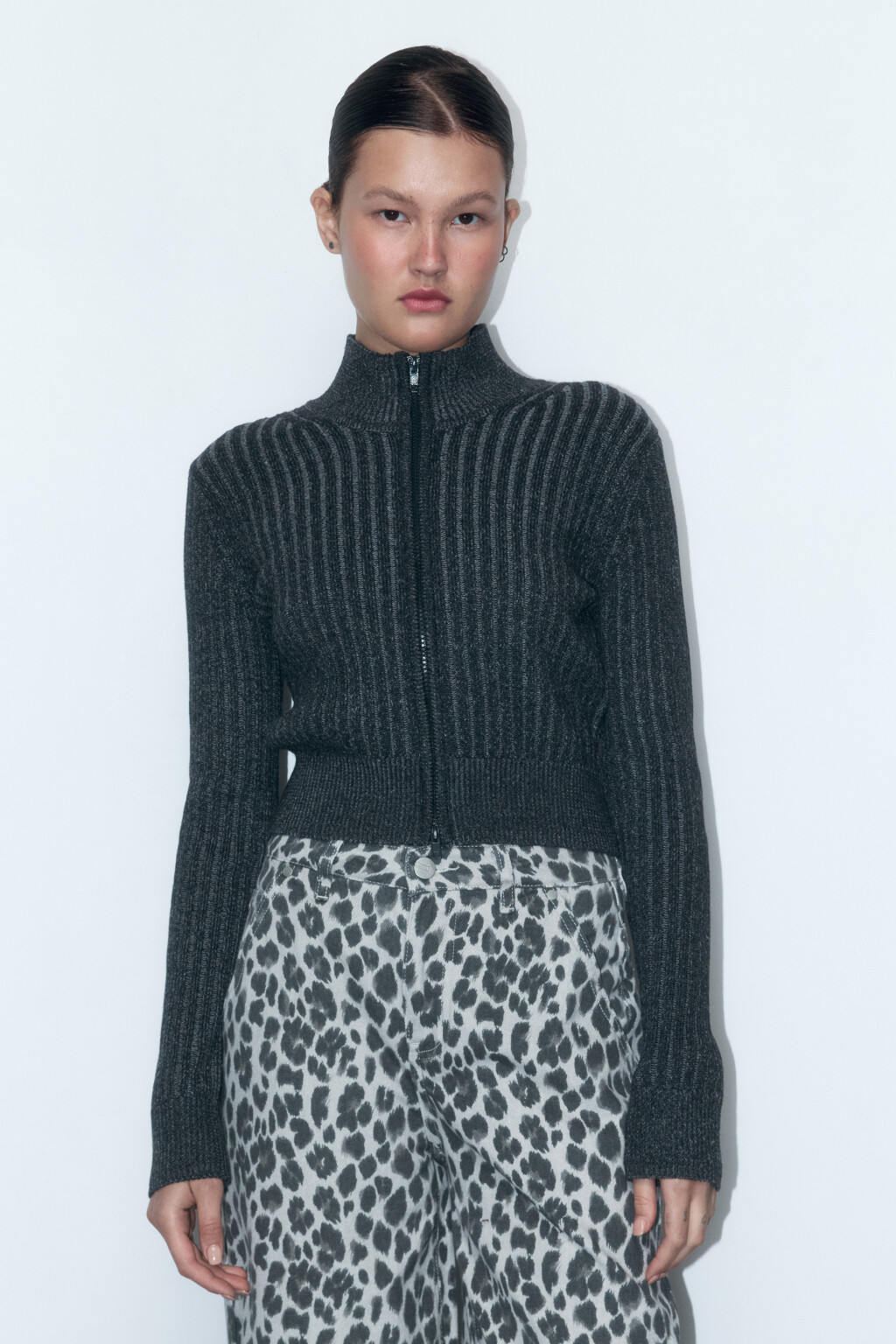Кардиган вязаный на молнии с воротником-стойкой - цвет серый - 2