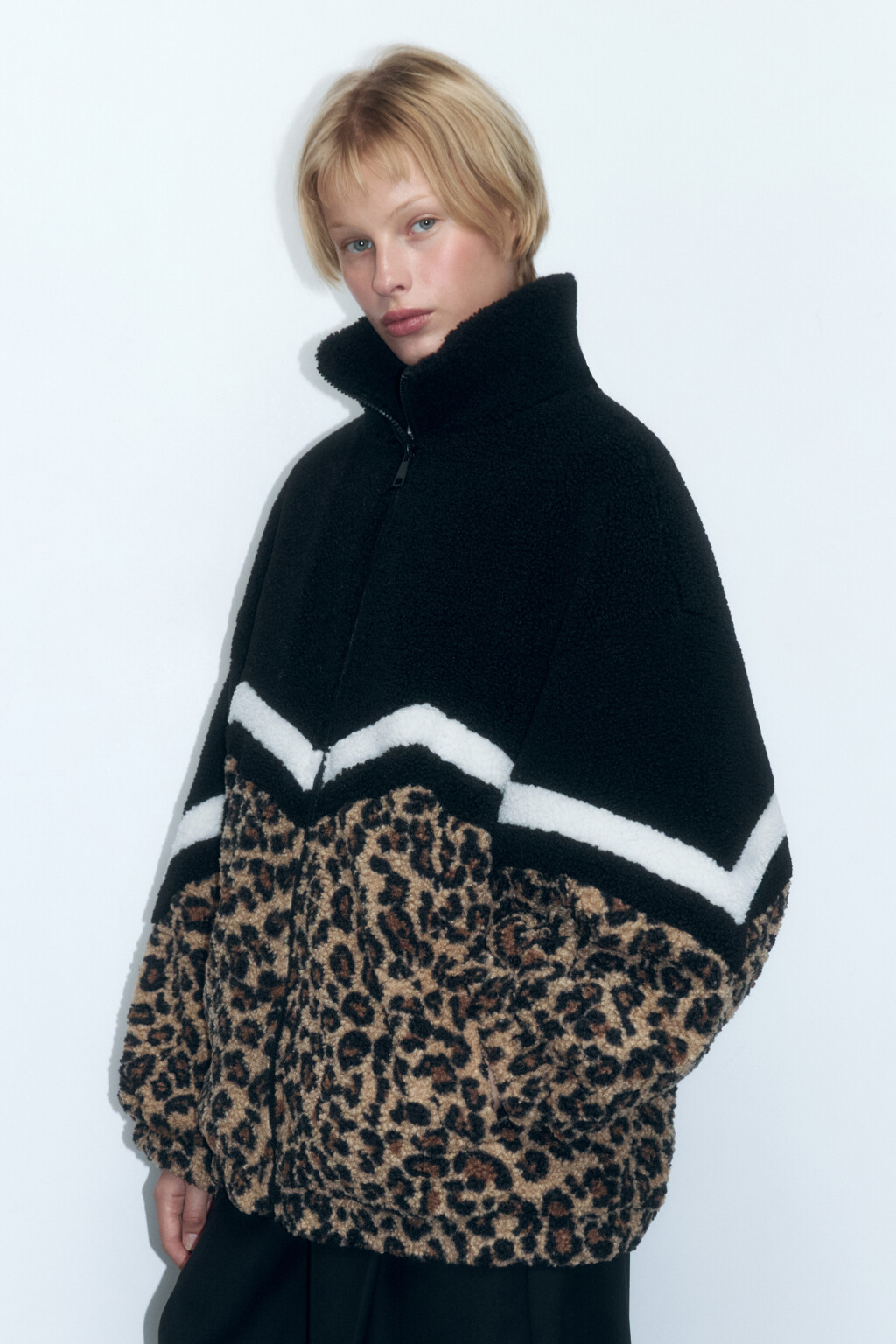 Куртка oversize из искусственного меха с принтом - цвет мультиколор - 4