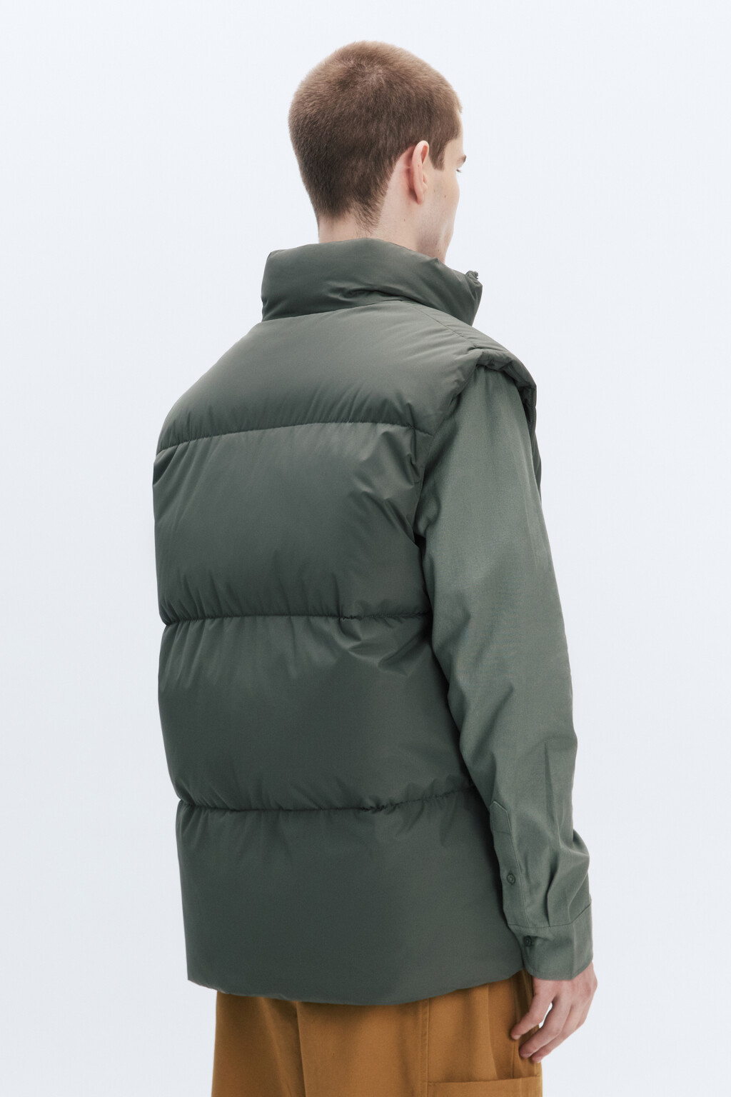 Жилет стеганый с воротником-стойкой - цвет зеленый - 5