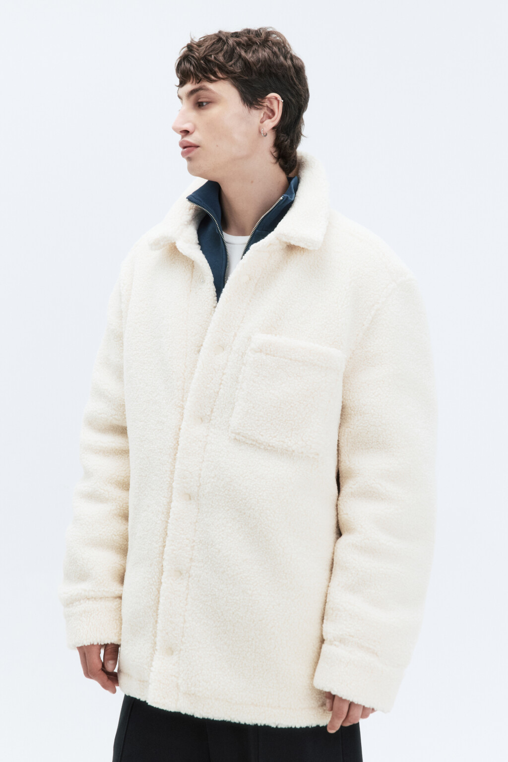 Куртка-чебурашка oversize флисовая с карманом - цвет ванильный - 3