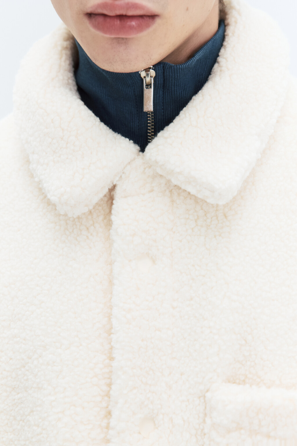 Куртка-чебурашка oversize флисовая с карманом - цвет ванильный - 6