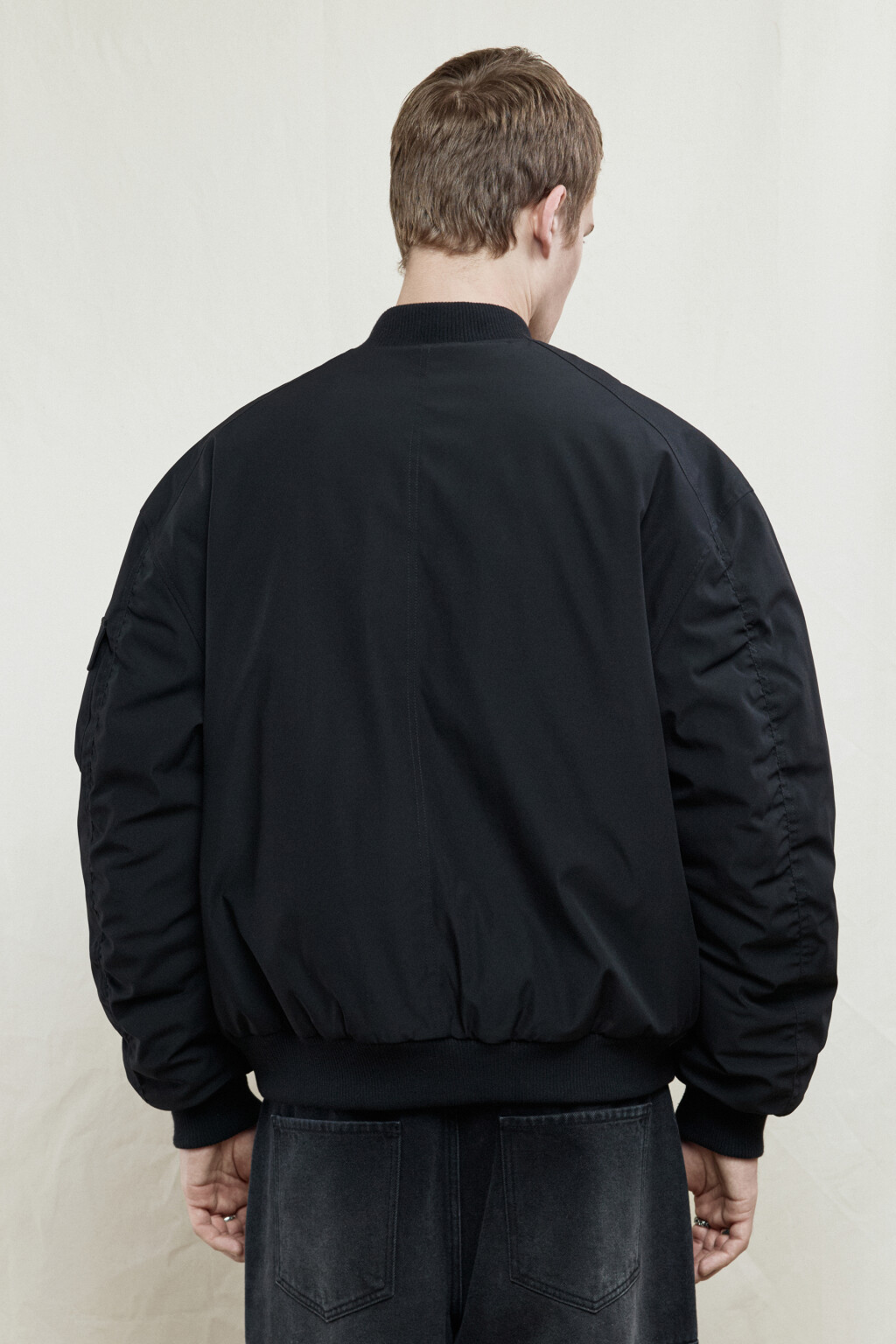 Куртка-бомбер утепленная с накладными карманами - цвет серый - 3