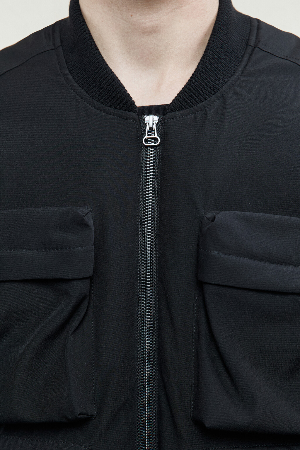 Куртка-бомбер утепленная с накладными карманами - цвет серый - 6