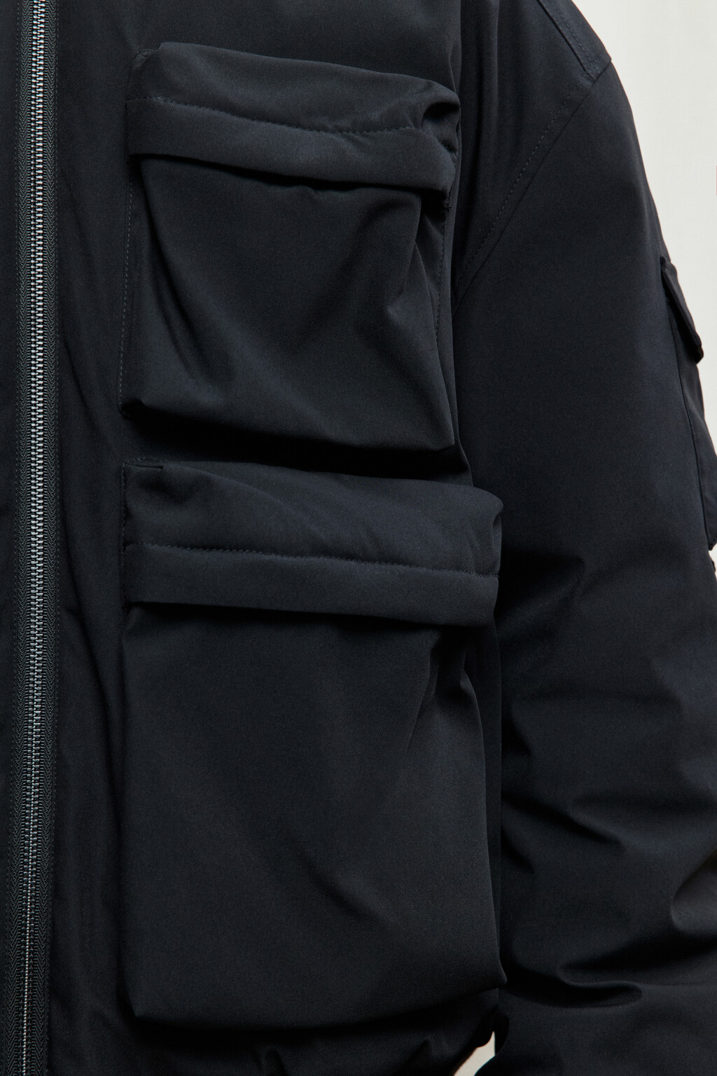 Куртка-бомбер утепленная с накладными карманами - цвет серый - 7