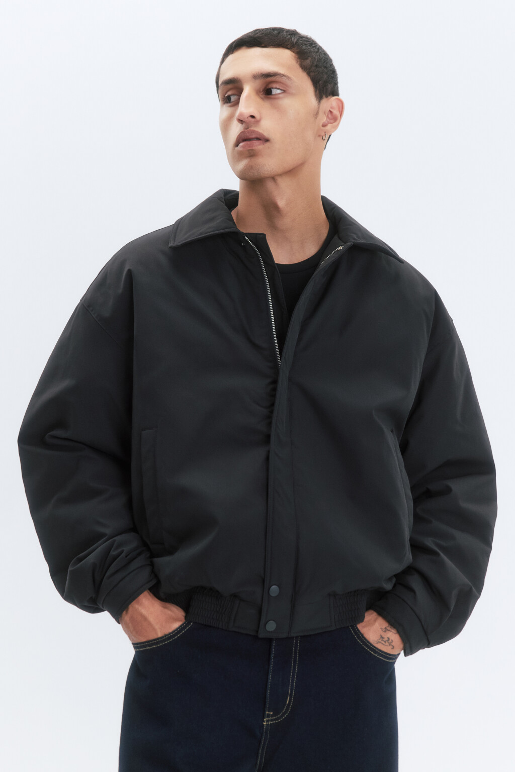 Куртка-бомбер утепленная с отложным воротником - цвет черный - 3