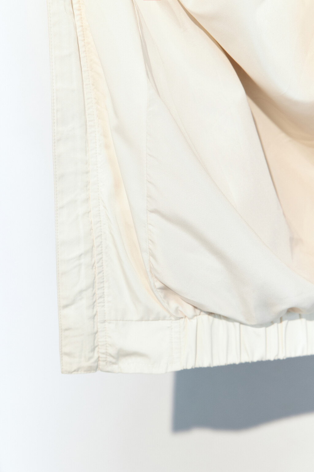 Куртка-ветровка ультралегкая с воротником-стойкой - цвет ванильный - 8