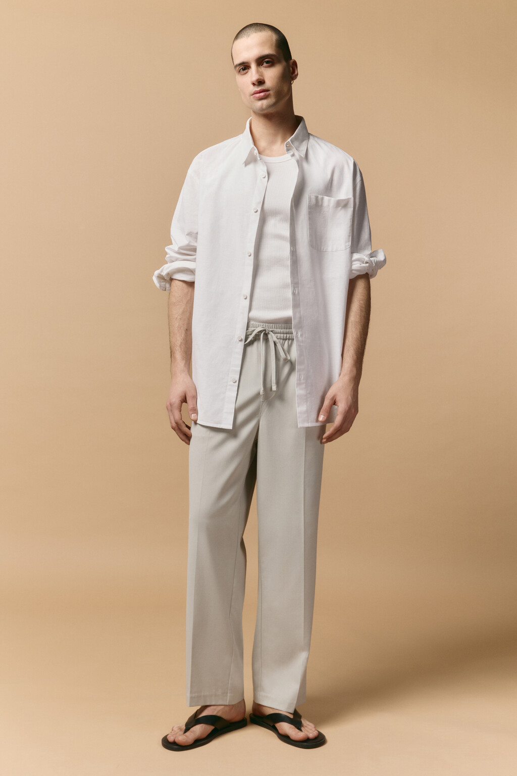 Брюки прямые костюмные с поясом на завязках - цвет серый - 4