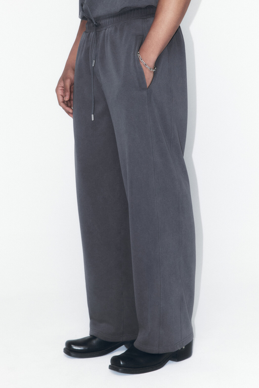 Брюки широкие трикотажные с вареным эффектом - цвет серый - 3