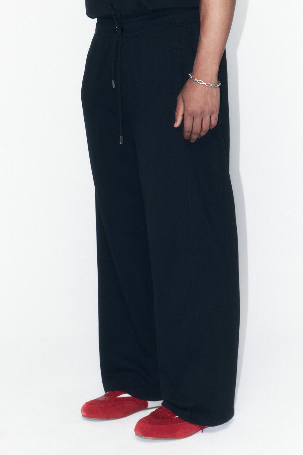 Брюки широкие трикотажные с вареным эффектом - цвет черный - 3