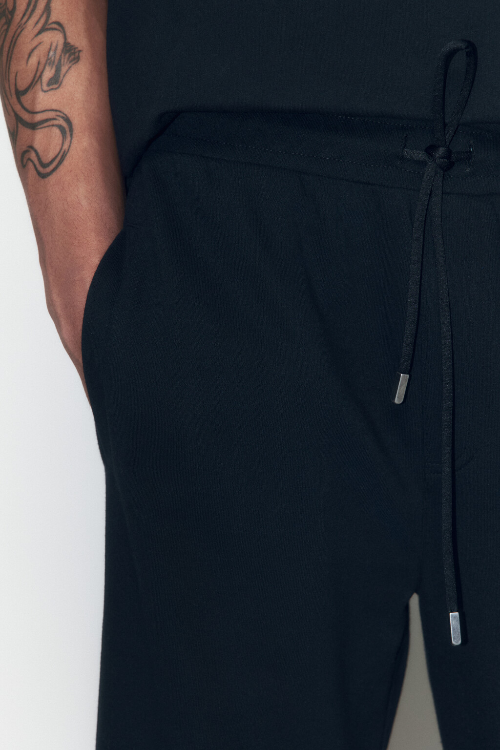 Брюки широкие трикотажные с вареным эффектом - цвет черный - 6