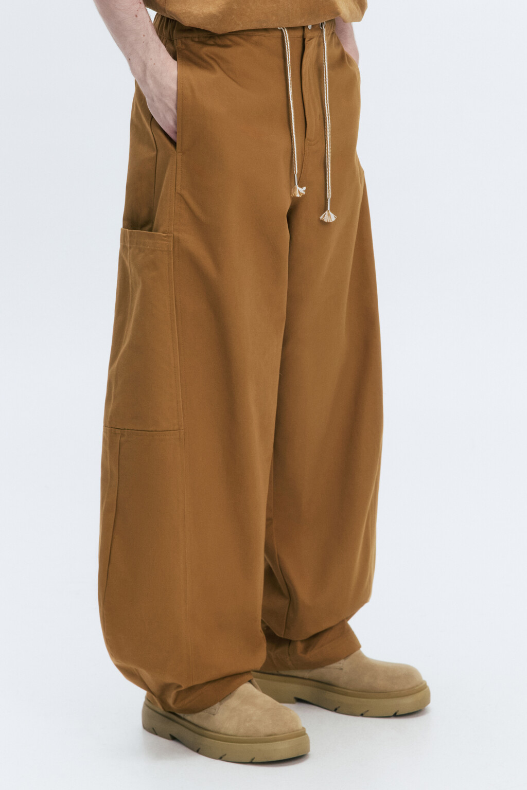 Брюки широкие хлопковые с поясом на завязках - цвет коричневый - 2