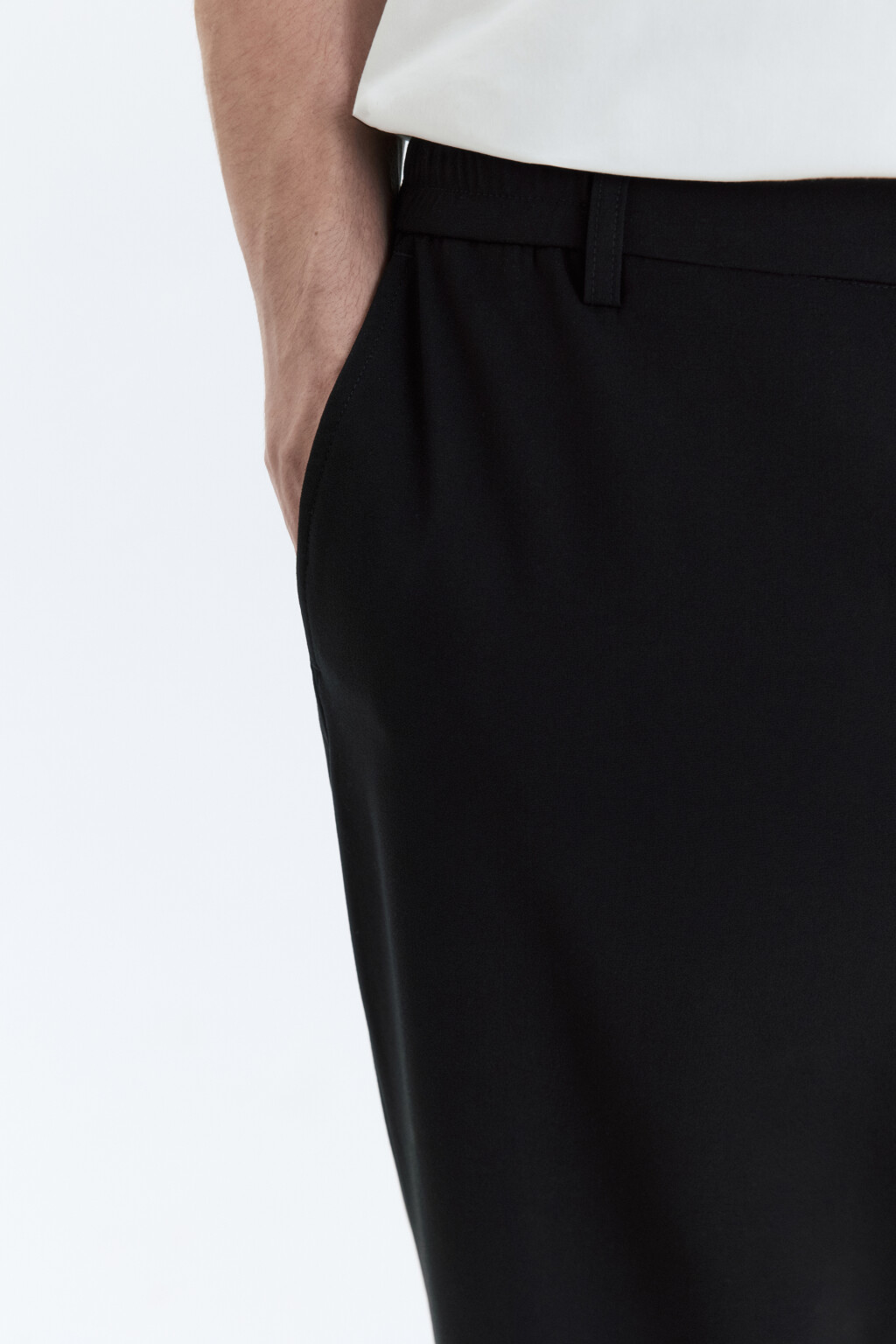 Брюки прямые костюмные с резинкой на поясе - цвет черный - 8