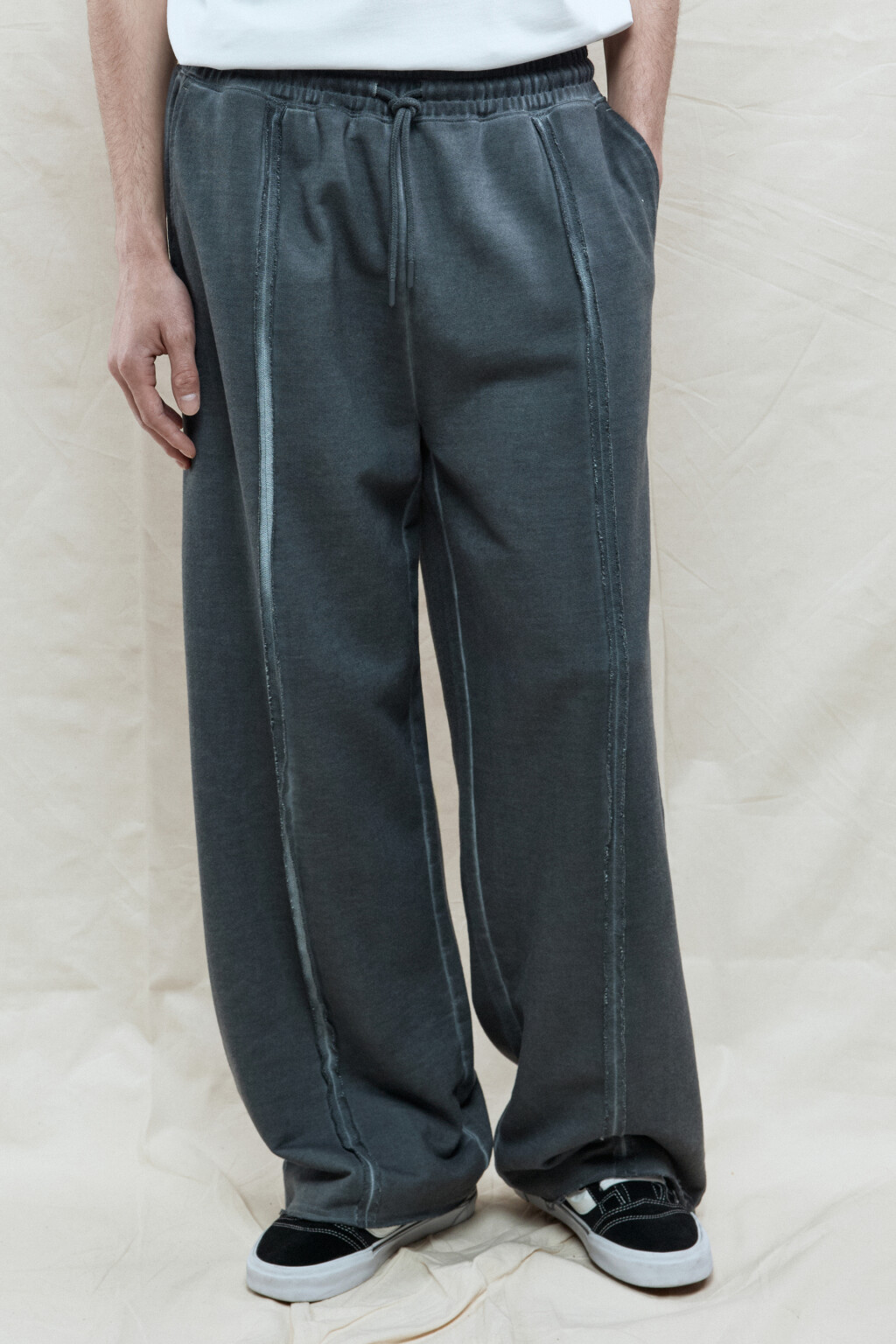 Брюки широкие трикотажные с наружными швами - цвет серый - 2