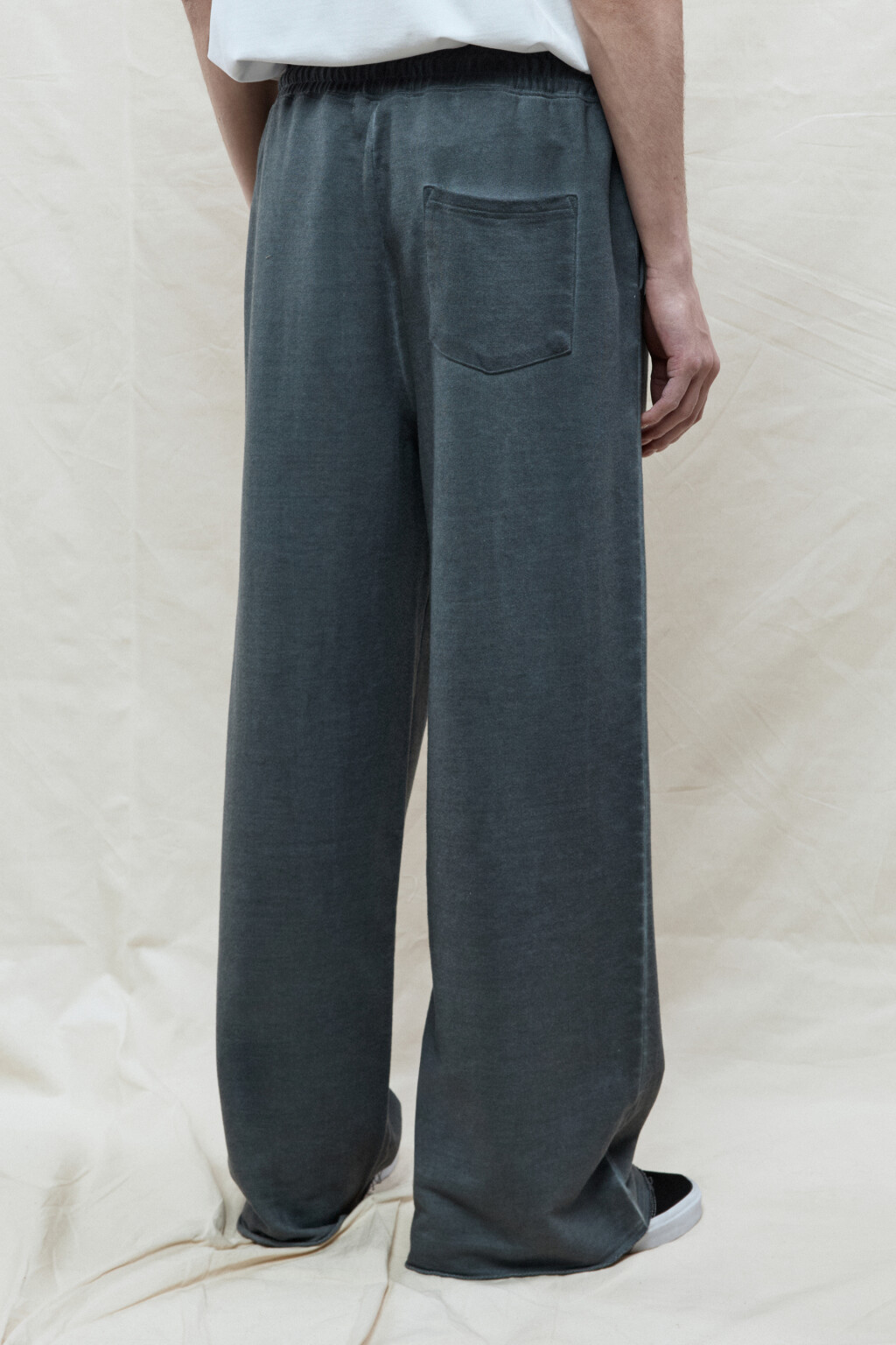 Брюки широкие трикотажные с наружными швами - цвет серый - 4