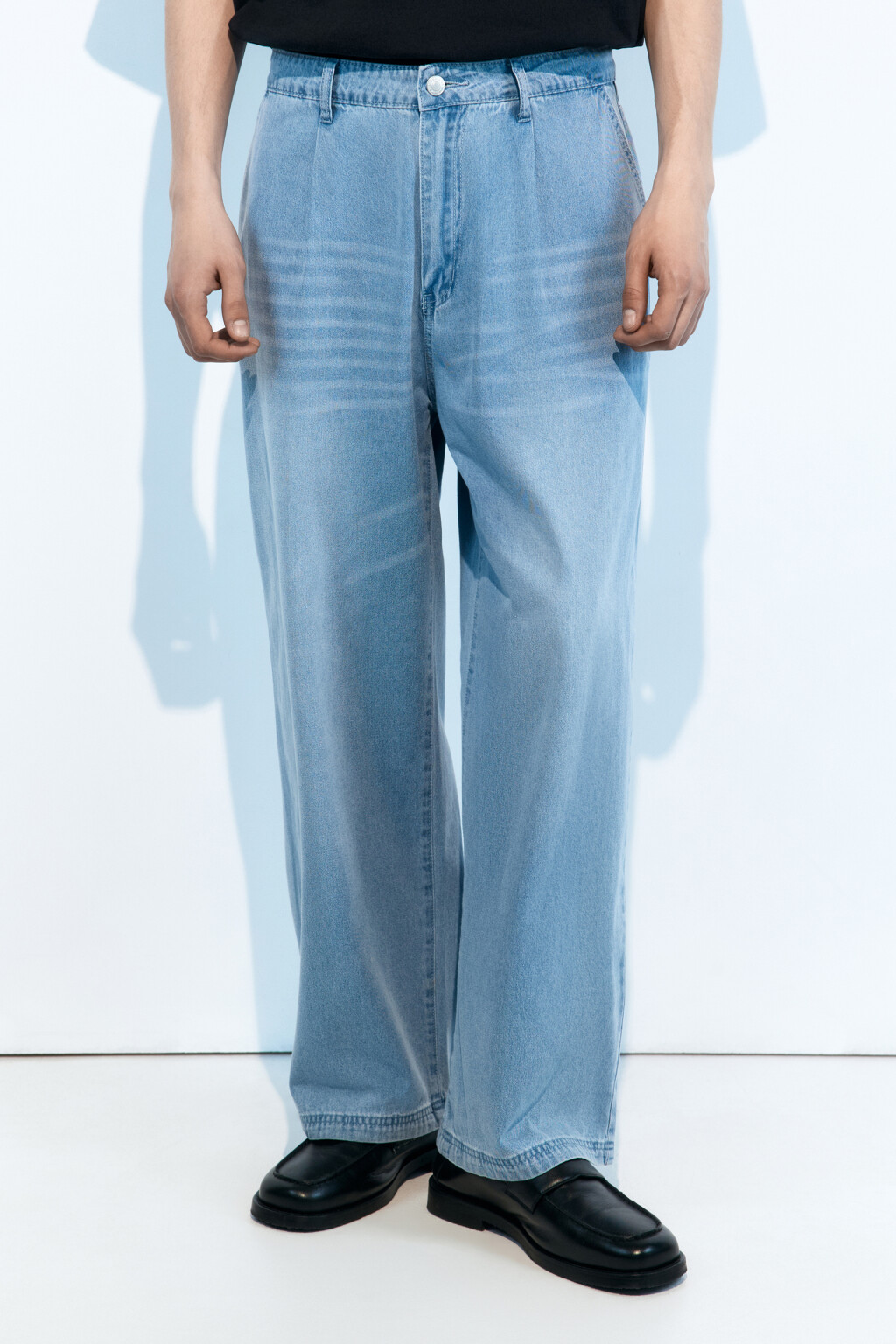 Джинсы barrel fit широкие со складками на поясе - цвет голубой - 2