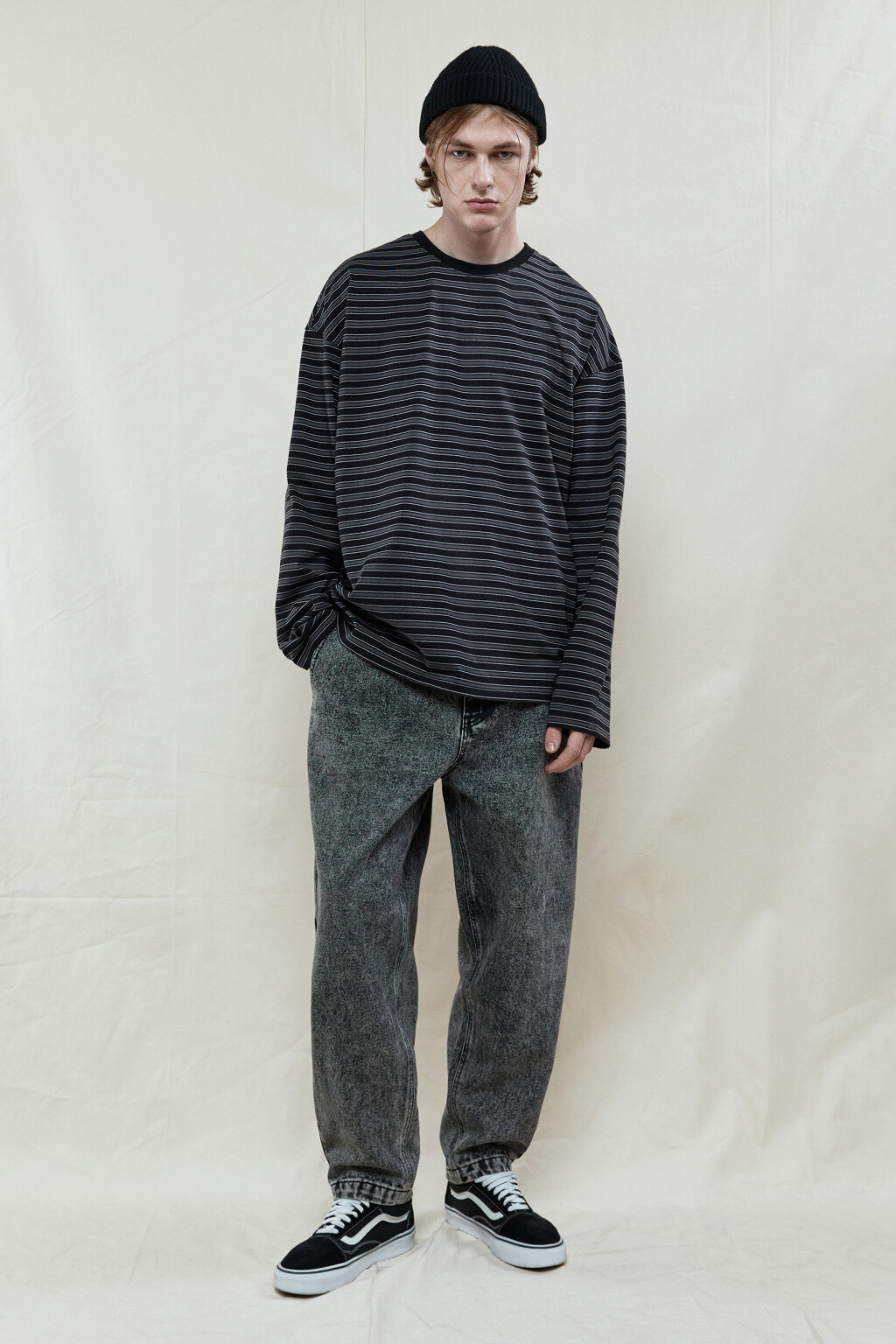 Джинсы balloon fit с эффектом грязной стирки - цвет серый - 5