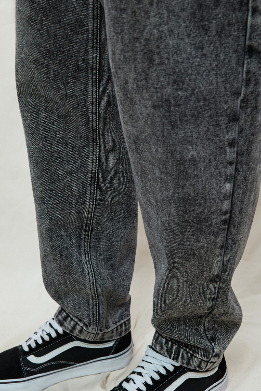 Джинсы balloon fit с эффектом грязной стирки - цвет серый - 7