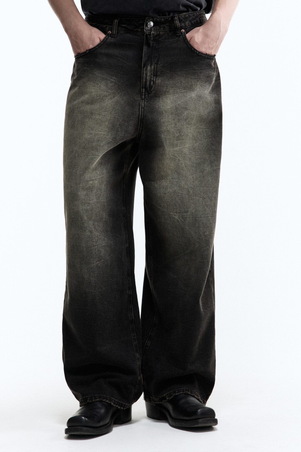 Джинсы экстраширокие с эффектом масляной стирки - цвет черный - 3