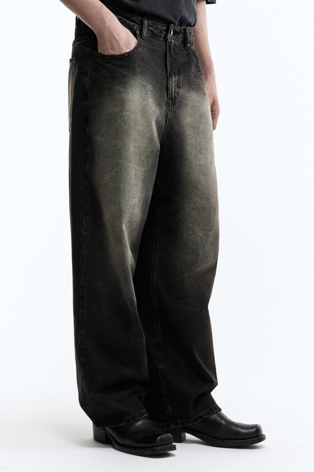 Джинсы экстраширокие с эффектом масляной стирки - цвет черный - 4