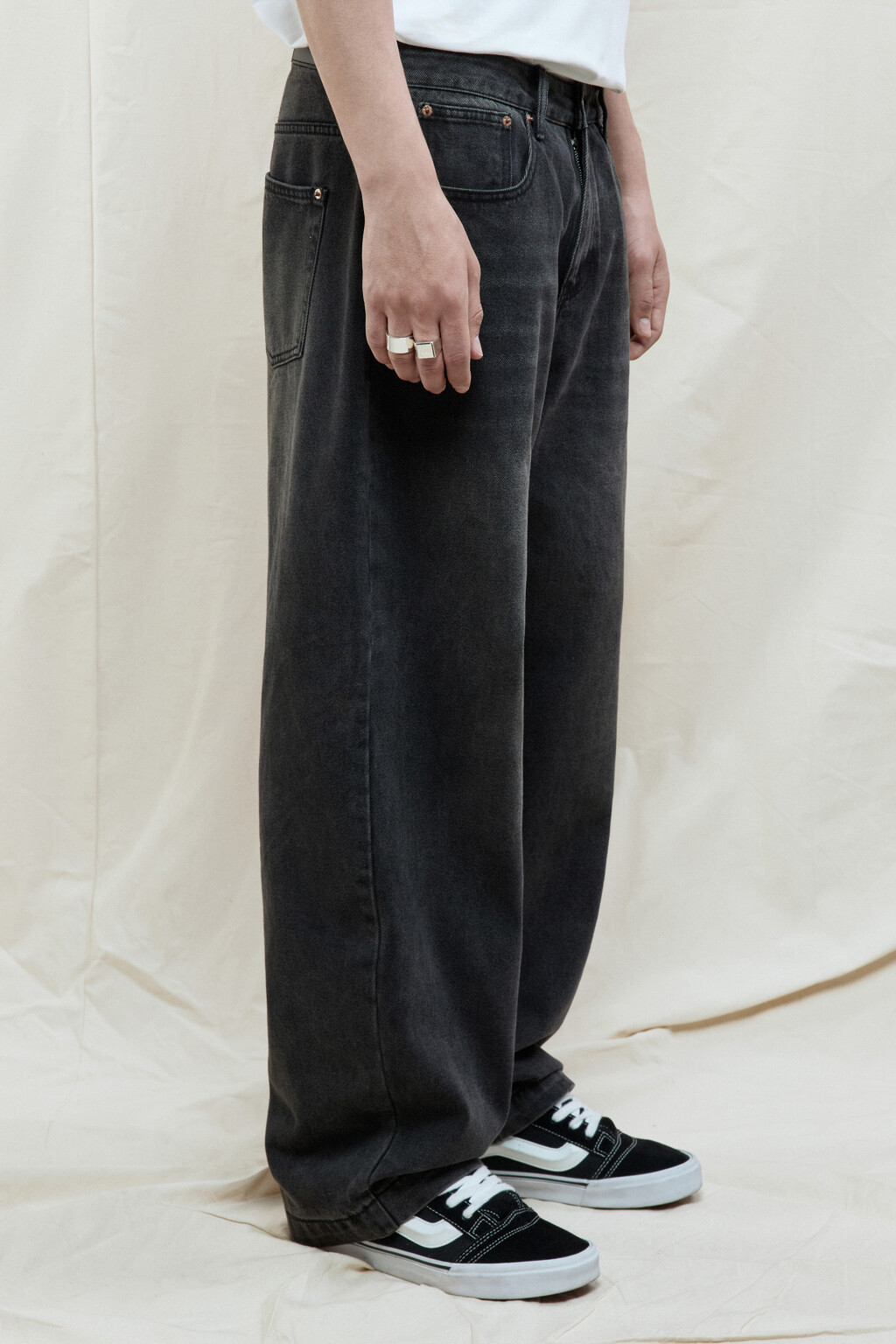 Джинсы skater fit с эффектом масляной стирки - цвет серый - 3