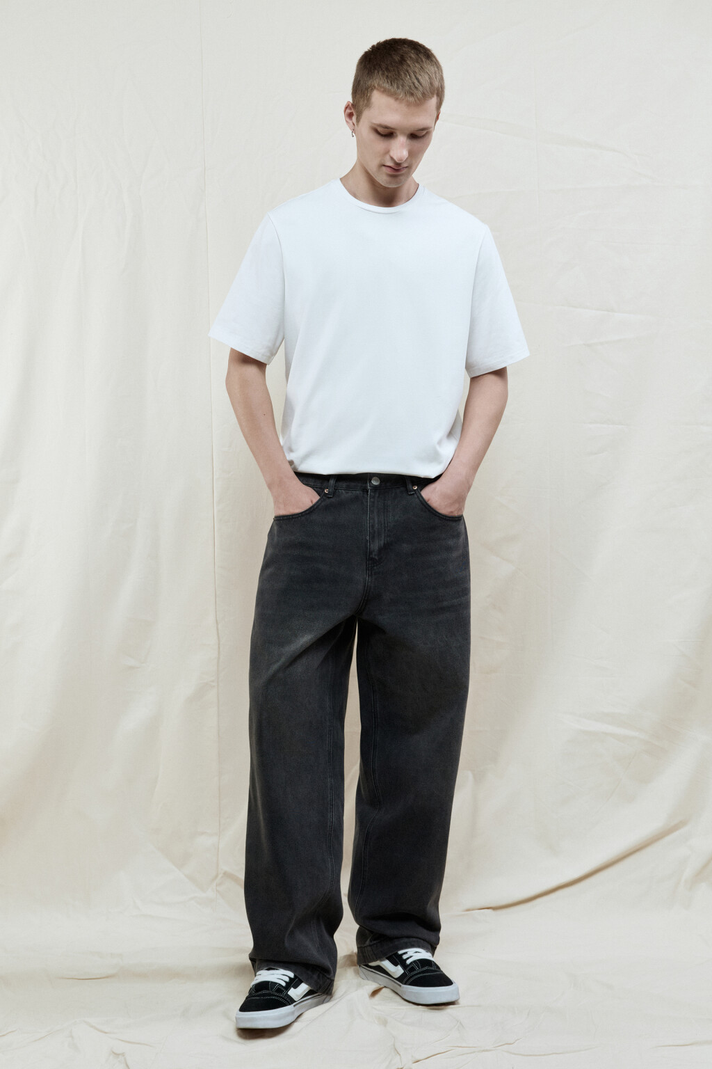 Джинсы skater fit с эффектом масляной стирки - цвет серый - 5