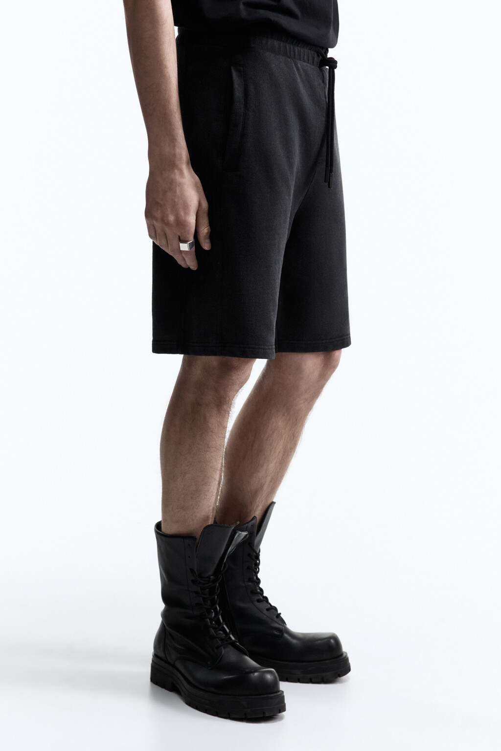 Шорты из футера с вареным эффектом - цвет черный - 3