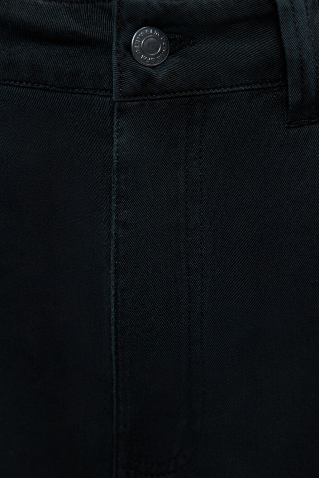 Шорты-бермуды хлопковые с накладными карманами - цвет черный - 6