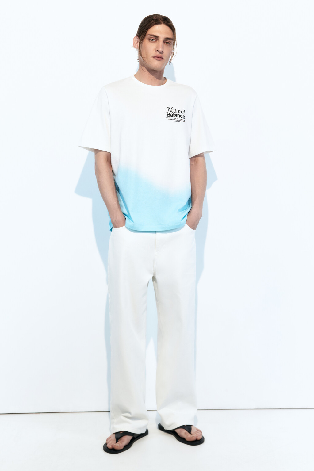 Футболка прямая с градиентом и принтом - цвет голубой - 6