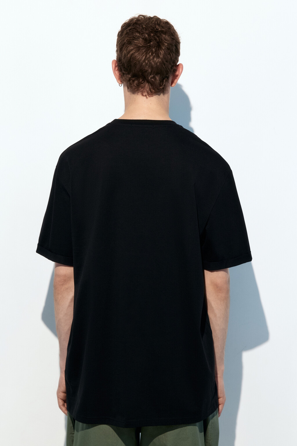 Футболка прямая хлопковая однотонная - цвет черный - 4