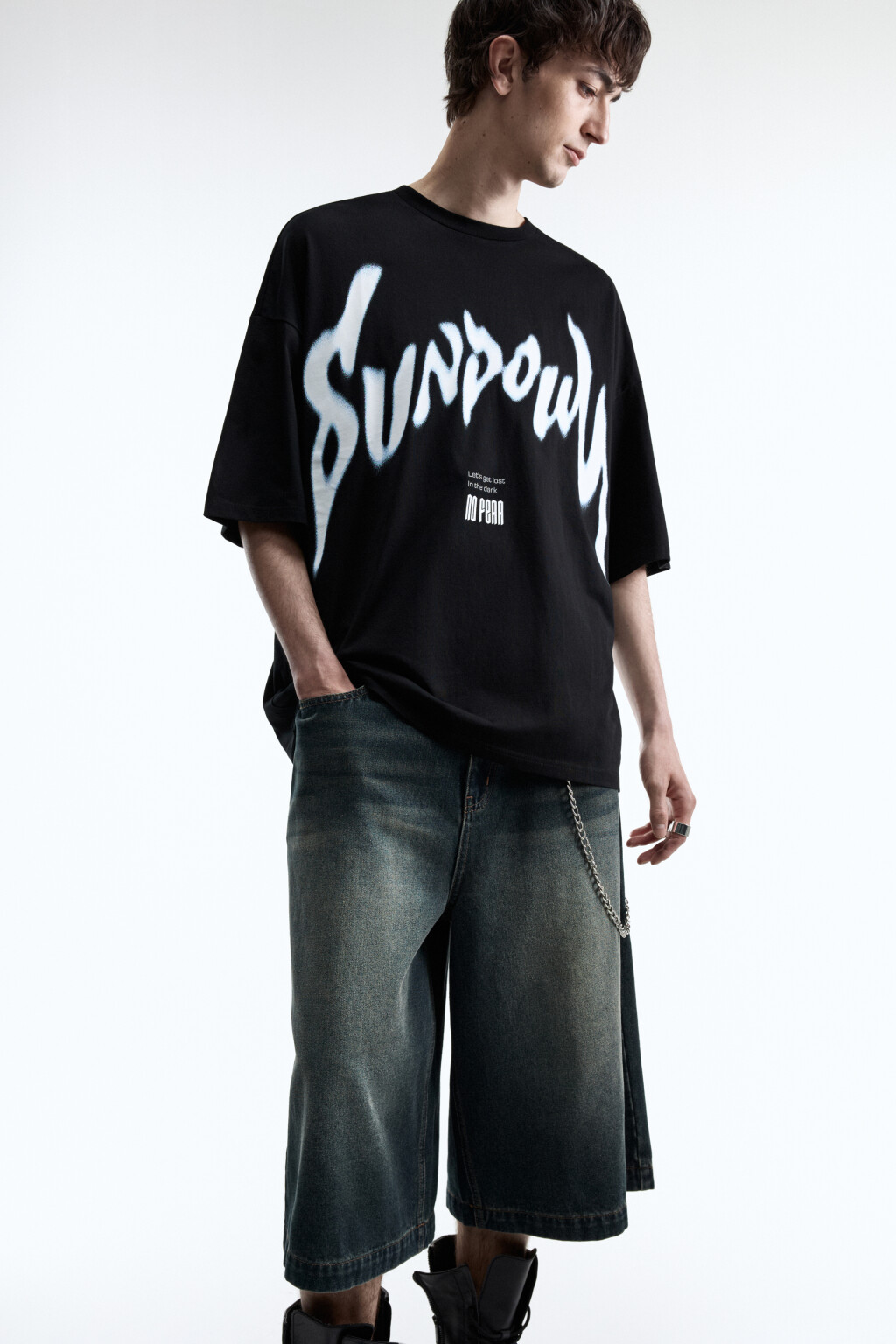 Футболка oversize с принтом в стиле гранж 2433120008, цвет: черный (55 ...