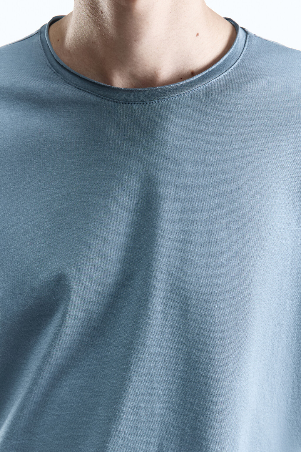 Футболка хлопковая с открытыми срезами - цвет мятный - 6