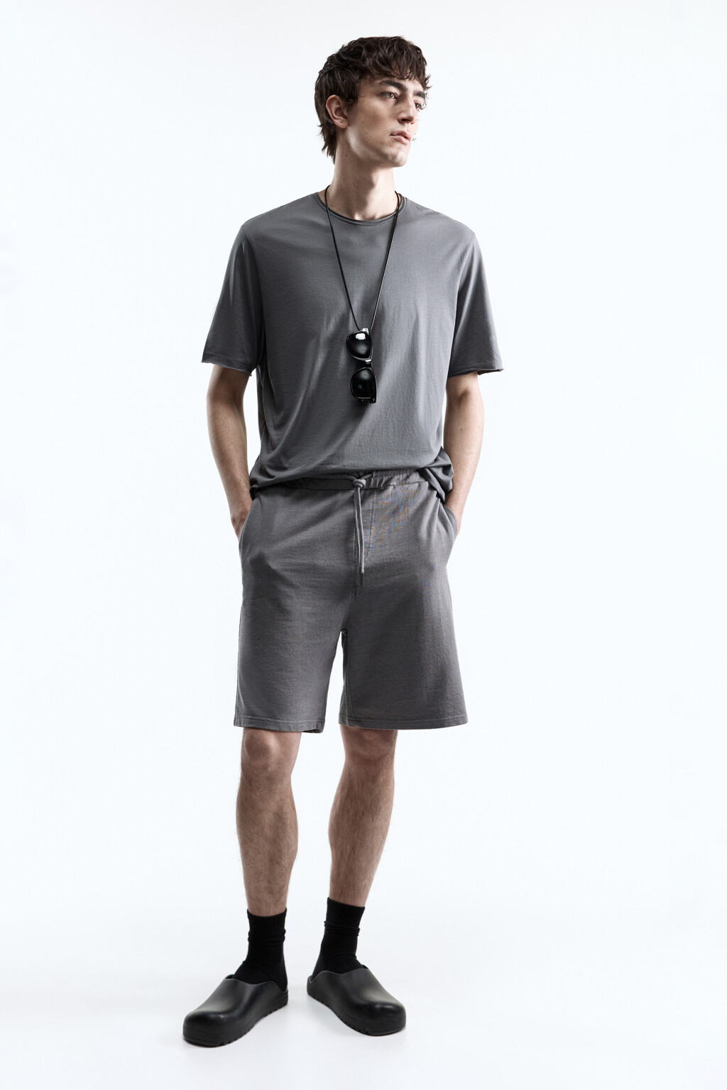 Футболка хлопковая с открытыми срезами - цвет серый - 4