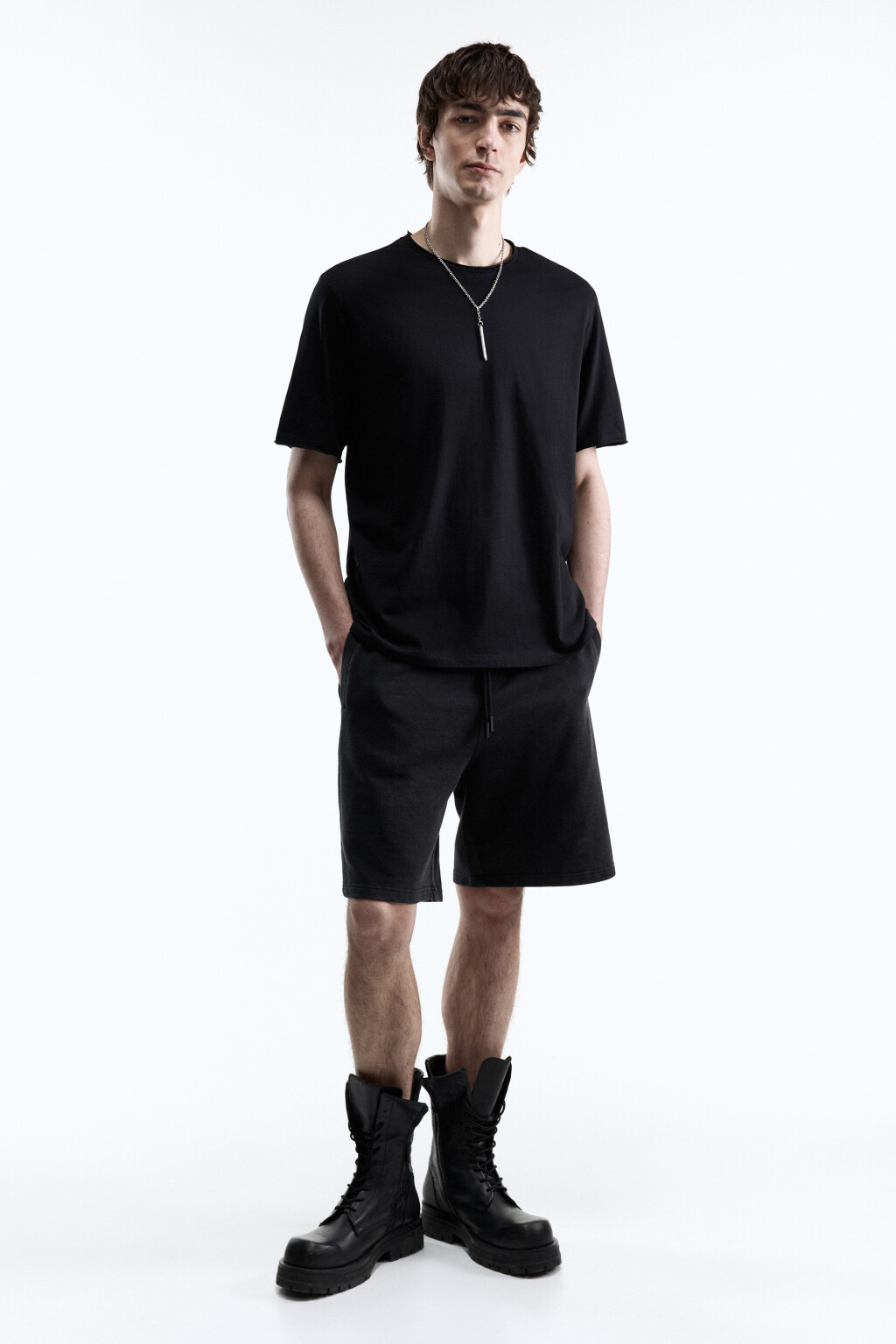 Футболка хлопковая с открытыми срезами - цвет черный - 5