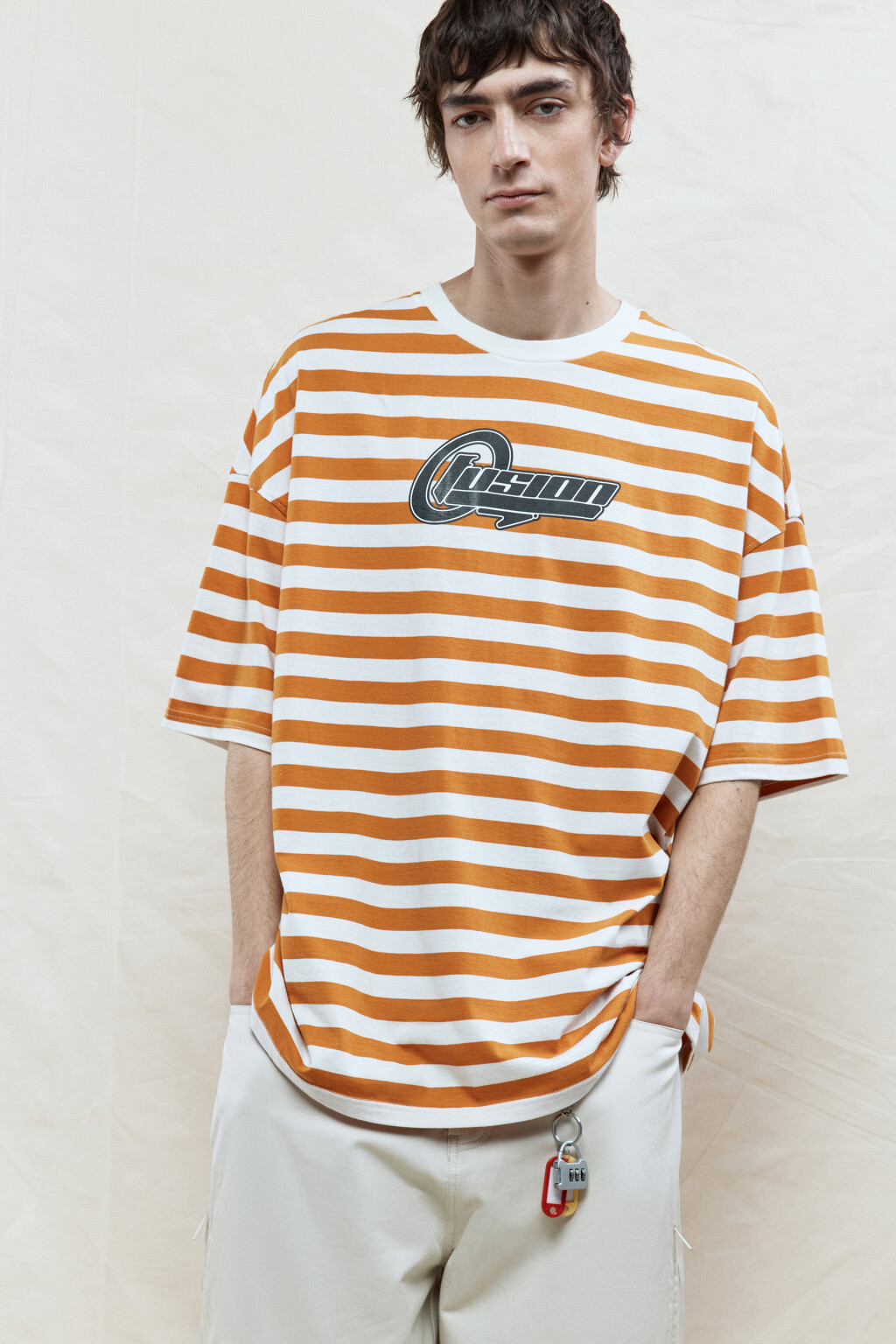 Футболка хлопковая в полоску с надписью - цвет белый - 1