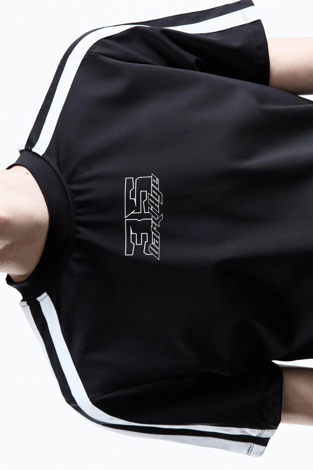 Футболка облегающая с принтом в спортивном стиле - цвет черный - 6