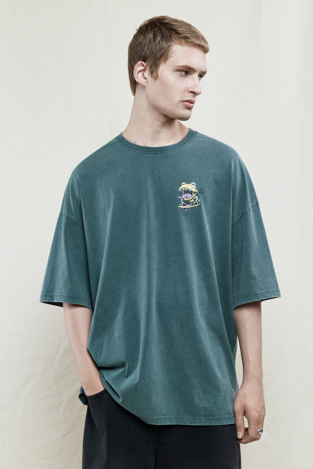 Футболка oversize хлопковая с принтом - цвет зеленый - 2