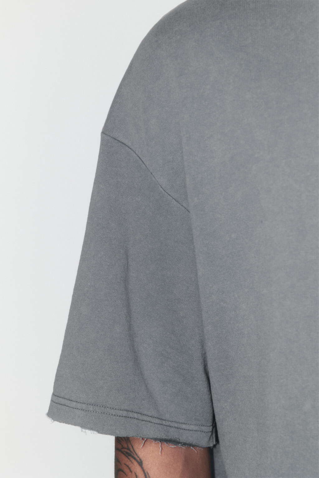 Футболка плотная хлопковая с вареным эффектом - цвет серый - 7