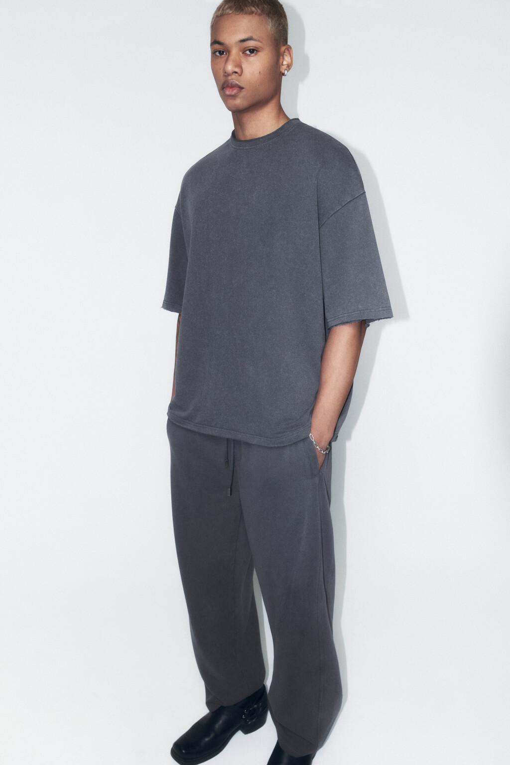 Футболка плотная хлопковая с вареным эффектом - цвет серый - 1