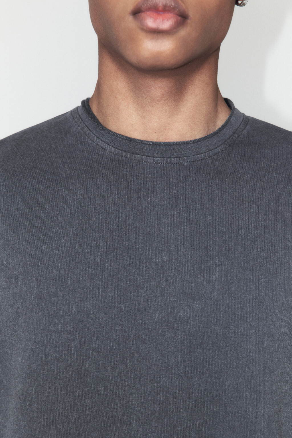 Футболка плотная хлопковая с вареным эффектом - цвет серый - 6