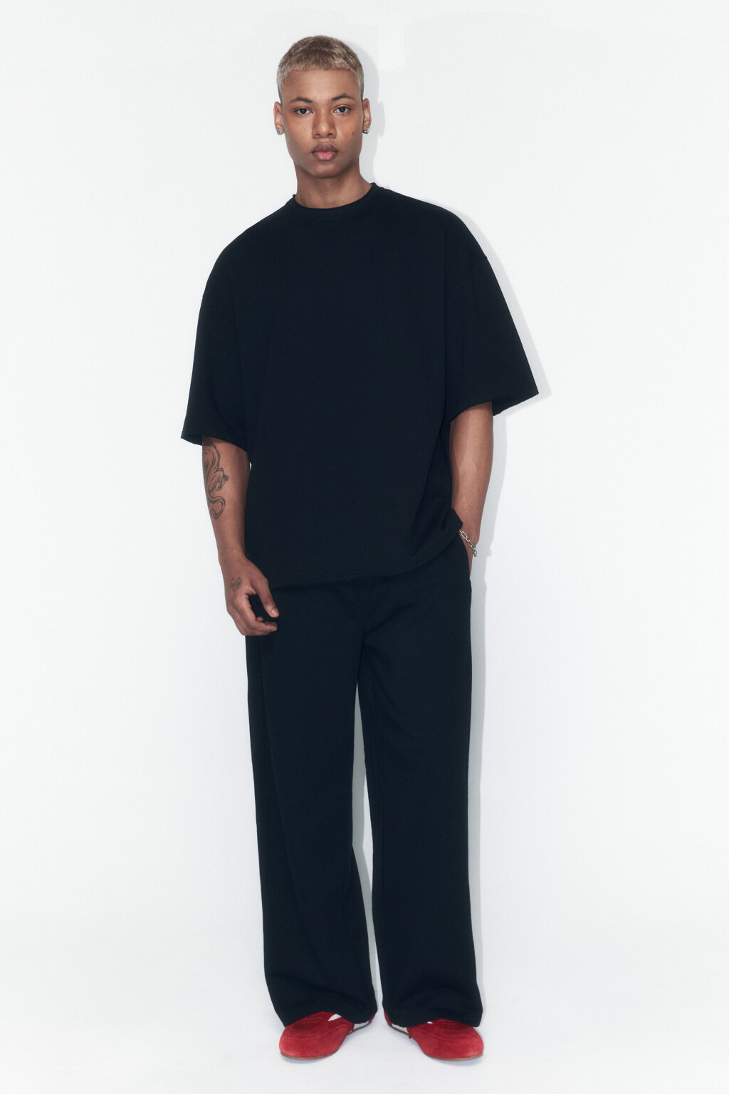 Футболка плотная хлопковая с вареным эффектом - цвет черный - 5