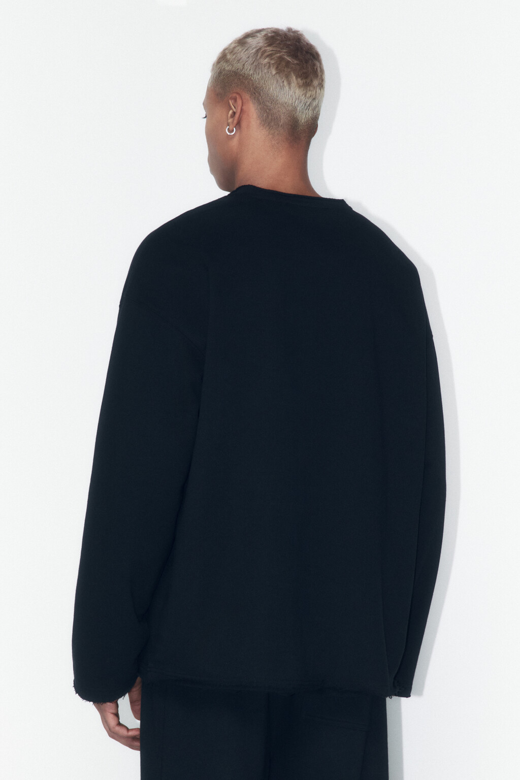 Лонгслив oversize с вареным эффектом - цвет черный - 4