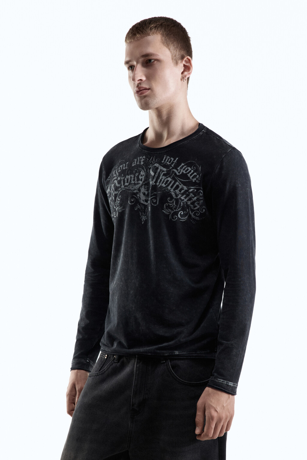 Лонгслив облегающий с принтом в стиле гранж - цвет черный - 3