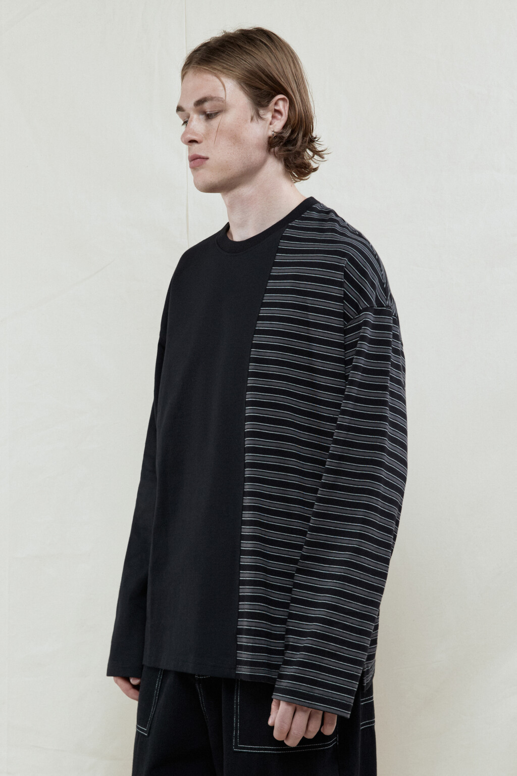 Лонгслив oversize из двух тканей - цвет черный - 3