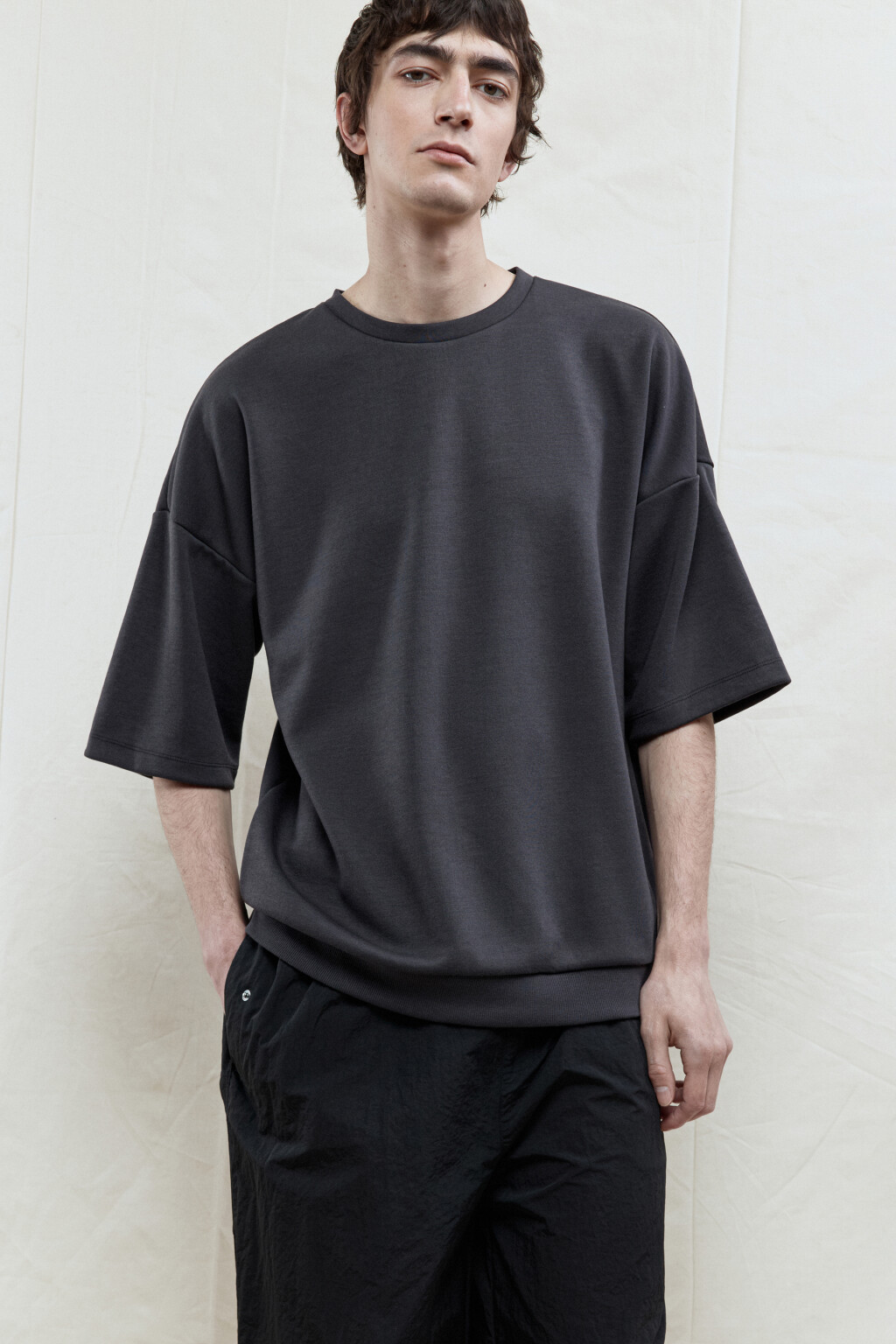 Футболка oversize с резинкой в рубчик - цвет серый - 1